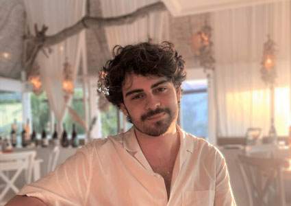 Nik Papavasiliou 